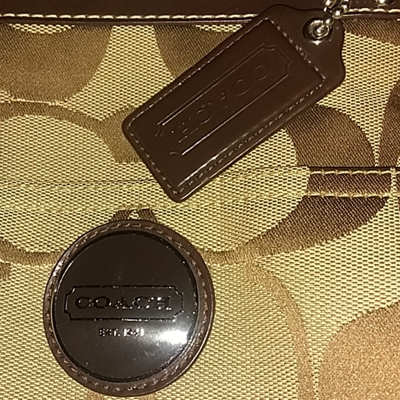 Coach D1160-F17443 Baby Bag - Picture 6 of 7